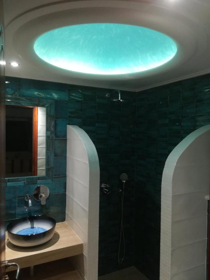 Leonidas Apartments คามารี ภายนอก รูปภาพ