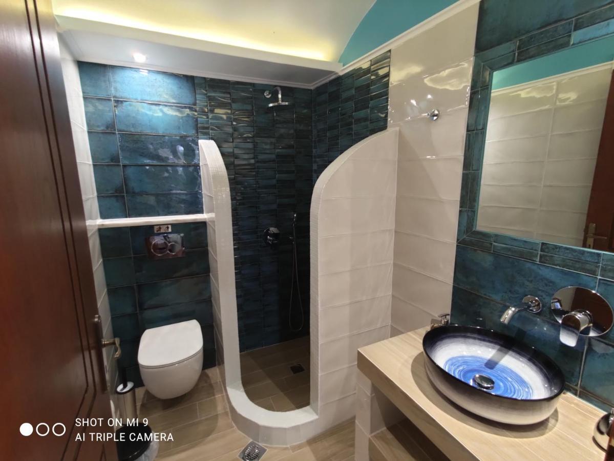 Leonidas Apartments คามารี ภายนอก รูปภาพ